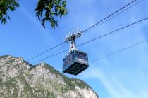 Die Untersbergbahn in Grödig bei Salzburg mit neuen Kabinen.  • © alpintreff.de - Christian Schön