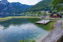 Der Badeplatz am Traunsee. • © alpintreff.de - Christian Schön