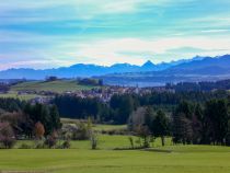 Der schöne Ort Buchenberg im Allgäu. • © Allgäuer Seenland