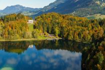 Der Freibergsee mit dem Naturbad und dem Restaurant. © Norbert Wildhausen auf pixabay.com Der Freibergsee mit dem Naturbad und dem Restaurant. © Norbert Wildhausen auf pixabay.com