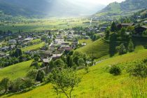 Blick auf das sommerliche Piesendorf. • © Harry Liebmann