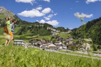 Schöne Aussicht auf Stuben.  • © Tourismusbüro Stuben, Alexander Kaiser