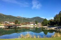 Der Badestrand in Achenkirch ist der perfekte Orte für kleine Wasserratten.  • © Achensee Tourismus