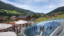 Das Congress Centrum in Alpbach liegt einfach herrlich.  • © Congress Centrum Alpbach, Hannes Senfter