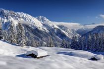 Verschneite Landschaft am Kranzberg im Mittenwald in der Alpenwelt Karwendel. • © Alpenwelt Karwendel, Rudolf Pohmann