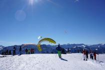 Der Paragleiter-Startplatz Niedere in Andelsbuch ist auch im Winter beliebt. • © Ludwig Berchtold, Bergbahnen Andelsbuch