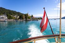 Mit der Stadt Vöcklabruck unterwegs auf dem Südkurs: Gerade haben wir abgelegt vom Anleger Attersee. • © alpintreff.de / christian schön