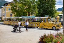 Der Kaiserzug fährt durch Bad Ischl. • © alpintreff.de - Christian Schön