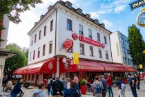 Das Café Reber in der Innenstadt von Bad Reichenhall. • © alpintreff.de - Christian Schön