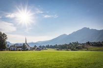 Blick auf Bayerisch Gmain • © TVB Berchtesgadener Land