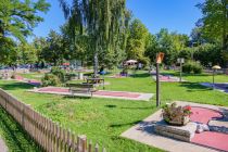 Der Minigolfplatz in Chieming. • © alpintreff.de - Christian Schön