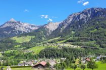 Ortsansicht von Dalaas im Klostertal.  • © Alpenregion Bludenz Tourismus GmbH, Melanie Fleisch