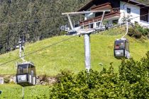 Die Diasbahn in Kappl beginnt unterhalb der meisten Häuser im Ort. • © alpintreff.de / christian schön