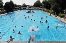 Großer Sommerspaß im Freibad in Dietmannsried.  • © Markt Dietmannsried