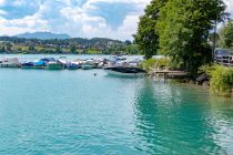 Am Faaker See gibt es mehrere Möglichkeiten, Boote zu leihen. • © alpintreff.de - Christian Schön