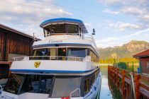 Die MS Füssen fährt die große Rundfahrt im Rahmen der Schifffahrt auf dem Forggenssee. • © alpintreff.de - Christian Schön