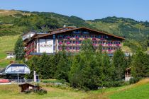 Das Panorama Hotel Almhof in Galtür. • © alpintreff.de - Christian Schön