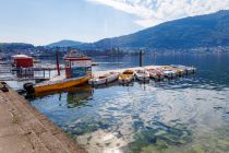 Der Bootsverleih von Dominik Huber liegt an der Esplanade in Gmunden am Traunsee. • © alpintreff.de - Christian Schön