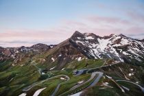 Unterwegs auf der Großglockner Hochalpenstraße.  • © Großglockner Hochalpenstraßen AG