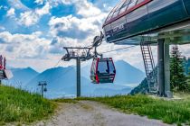 Die Reuttener Hahnenkammbahn im Sommer. • © alpintreff.de - Christian Schön