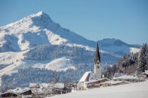 St. Jakob in Haus im Pillerseetal im Winter.  • © Kitzbüheler Alpen, rolart-images