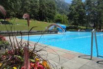 Schöne Stunden warten im Freibad in Braz auf Dich. • © Thomas Walch