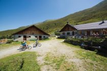 Juifenalm mit Mountainbikes • © TVB Innsbruck / Mario Webhofer