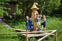 Der Juppi Zauberwald hält allerhand bereit für die Kinder.  • © Alpbachtal Tourismus / Grießenböck Gabriele