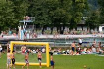 Das Kainzenbad (Freibad) im Partenkirchen • © alpintreff.de / christian schön