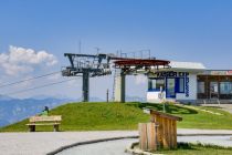 Die Bergstation des Kaiserexpress liegt direkt an der Hartkaiserbahn. • © alpintreff.de / christian schön