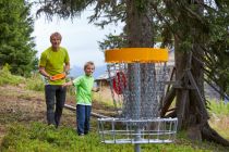 Disc Golf spielen in Kappl im Sunny Mountain Erlebnispark. • © TVB Paznaun-Ischgl