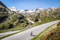 Die Kaunertaler Gletscherstraße bietet beeindruckende Panoramen. • © TVB Tiroler Oberland Kaunertal, Isidor Nösig Sportograf