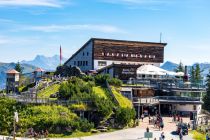 Das Hochkitzbühel an der Bergstation der Hahnenkammbahn.  • © alpintreff.de - Silke Schön