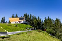 Das Starthaus des Hahnenkammrennens auf der Streif in Kitzbühel.  • © alpintreff.de - Silke Schön