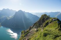 Schöne Sicht auf den Spullersee im Klostertal. • © Alpenregion Bludenz Tourismus, Alex Kaiser