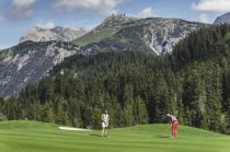 Golfen in Lech. • © Lech Zürs Tourismus, Christoph Schöch