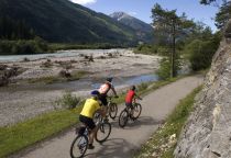 Radfahren im Lechtal • © Irene Ascher