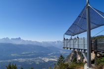 Die Aussichtsplattform im Naturpark Dobratsch. • © Gemeinde Arnoldstein