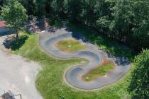 Der Pumptrack von oben.  • © Feriendorf Reichenbach