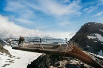 Die Aussichtsplattform Top of Tyrol am Stubaier Gletscher. • © Stubaier Gletscher, Andre Schönherr