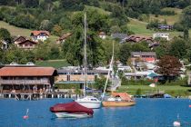 Seecamping Gruber am Attersee, im Vordergrund die Badestelle. • © alpintreff.de - Christian Schön