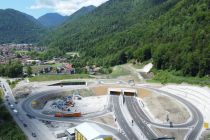 Das Nordportal des neuen Tunnels in Oberau.  • © Die Autobahn Südbayern