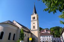 Das Zentrum von Paternion mit der Pfarrkirche. • © alpintreff.de - Christian Schön