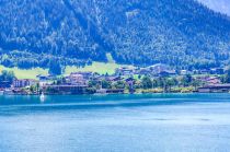 Blick auf Pertisau am Achensee.  • © alpintreff.de - Christian Schön