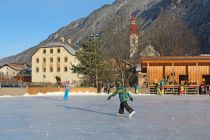 Der Eislaufplatz in Pfunds. • © TVB Tiroler Oberland, Kurt Kirschner
