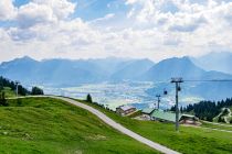 Ausblick über Reutte vom Hahnenkamm aus.  • © alpintreff.de - Christian Schön