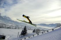 Skispringen in Saalfelden. • © Saalfelden Leogang Touristik / Schimittelschule Saalfelden