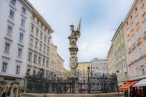 Der Florianibrunnen in Salzburg. • © alpintreff.de - Christian Schön