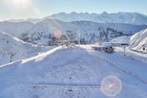 Die Bergstationen von Schattberg Sprinter und Westgipfelbahn II liegen direkt nebeneinander. • © Saalbach.com - Fotograf: Daniel Roos