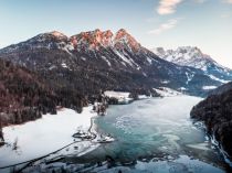 Der Hintersteiner See im Winter.  • © TVB Wilder Kaiser, Thomas Hennerbichler/Discover Austria